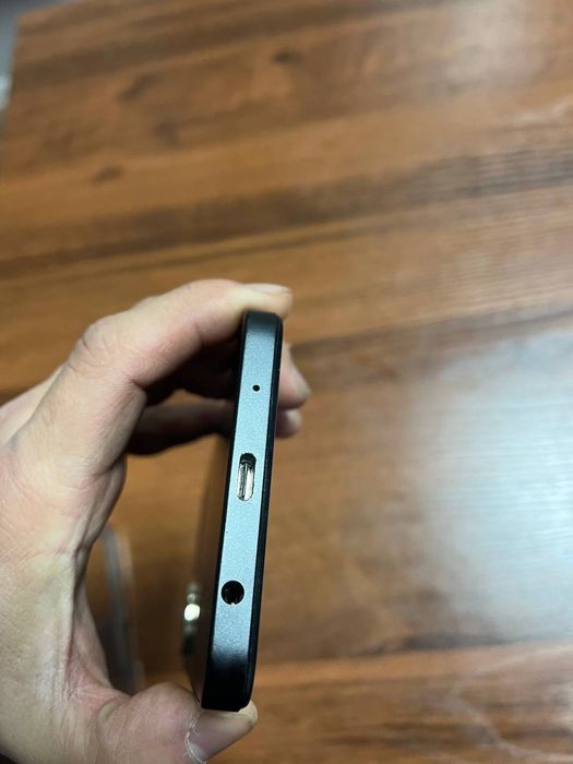 Redmi A5 на 64 гб