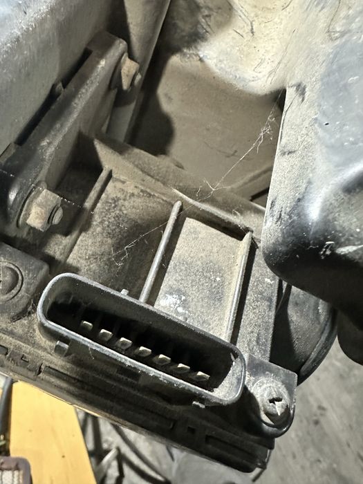 Дмрв митсубиши спейс рунер