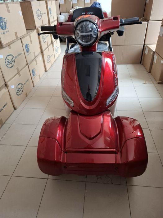 *ЧИСТО НОВА* Електрическа четириколка 1500W MaxMotors