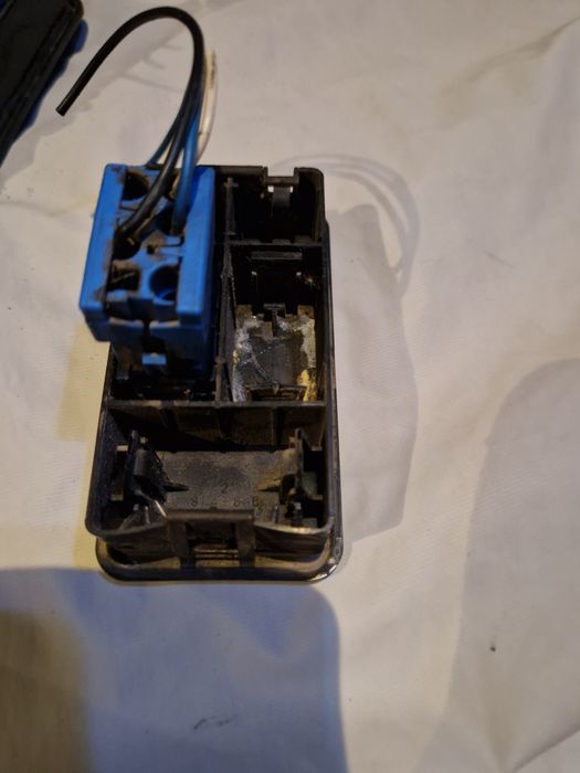 Волва FH12  2000 год