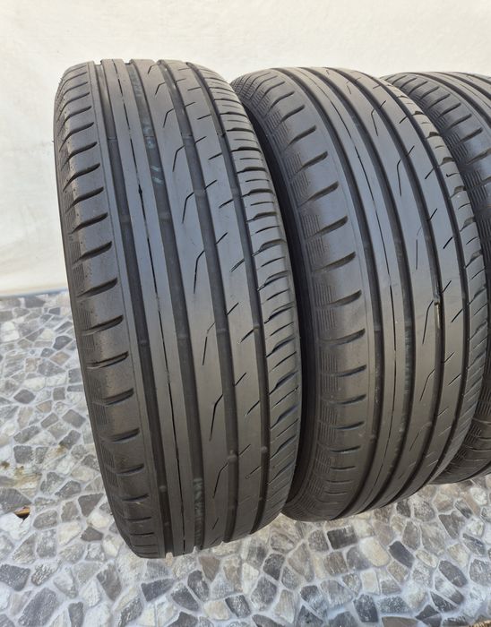 4бр 215 70 16 Toyo летни 21г