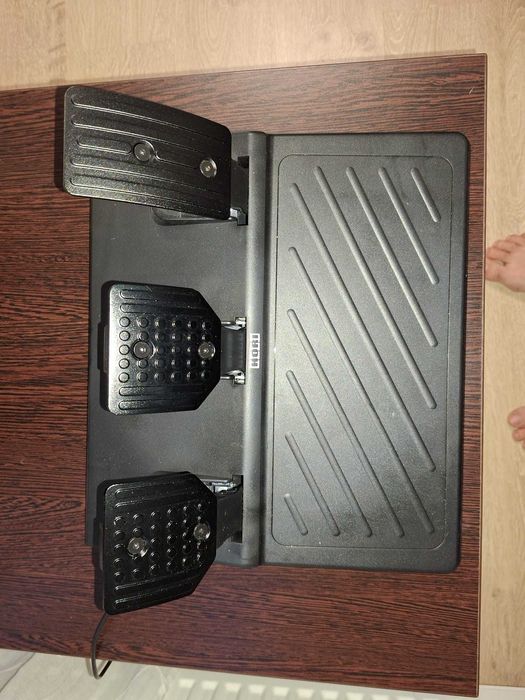 Hori Sistem de control al vehiculelor agricole, PC (Windows), USB, cu fir, set de volan / București/ TEL: 0769308726