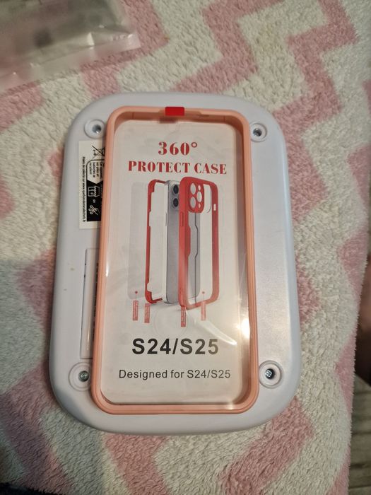 Vând huse samsung S24/S25