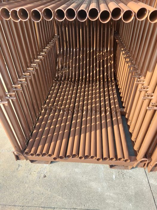 Vindem schelă metalica noua.diverse cantitati 25euro m cu 2 poduri