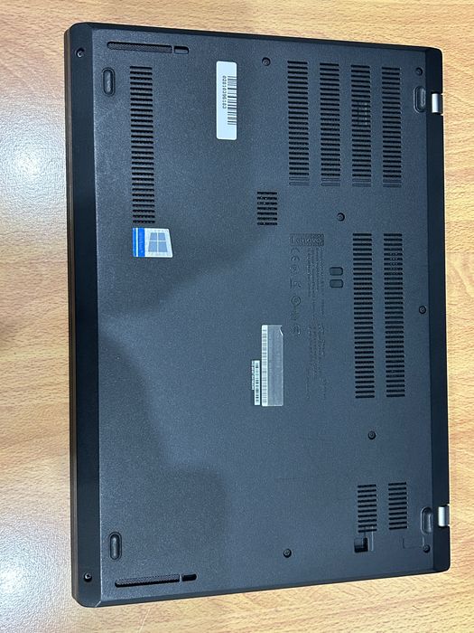 Като нов! Лаптоп Lenovo L490 i7/24GB RAM/512TB SSD, 3 мес. гар.!