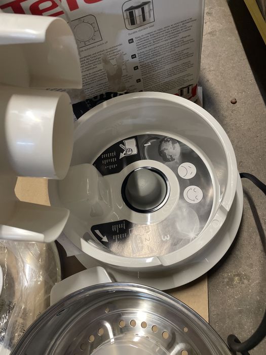 Aparat de gătit cu aburi Tefal Convenient Series VC145130, 2 vase, cronometru mecanic, 2 accesorii, 6 L, inox, alb