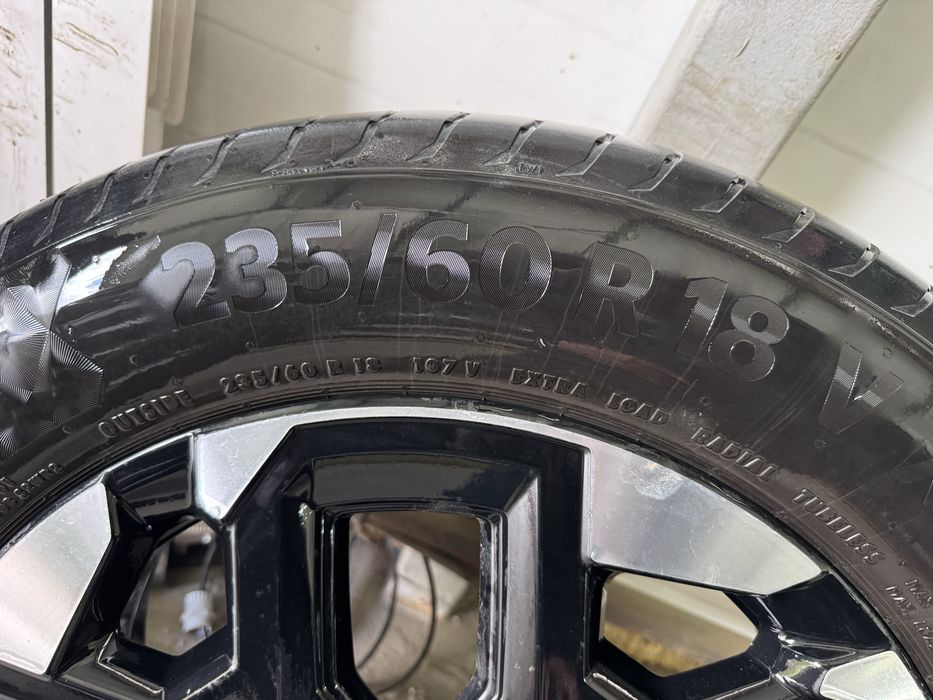 Продам резину Continental