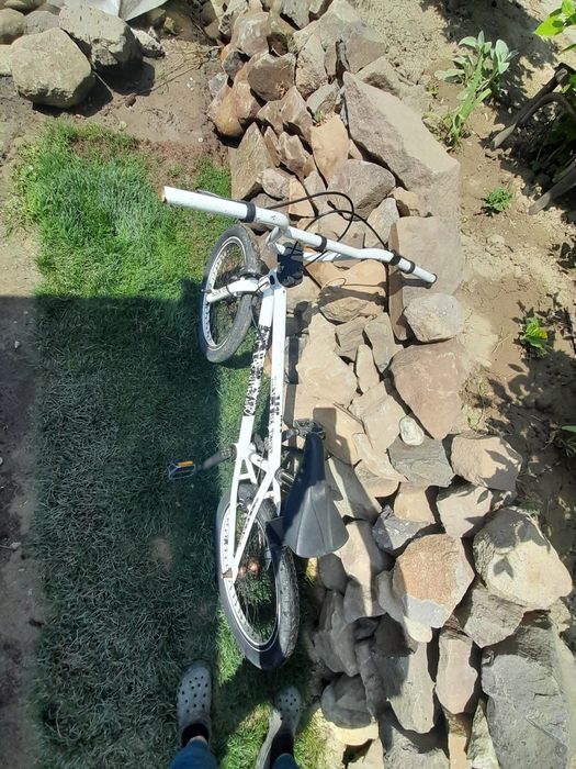 Bicicleta BMX de vanzare