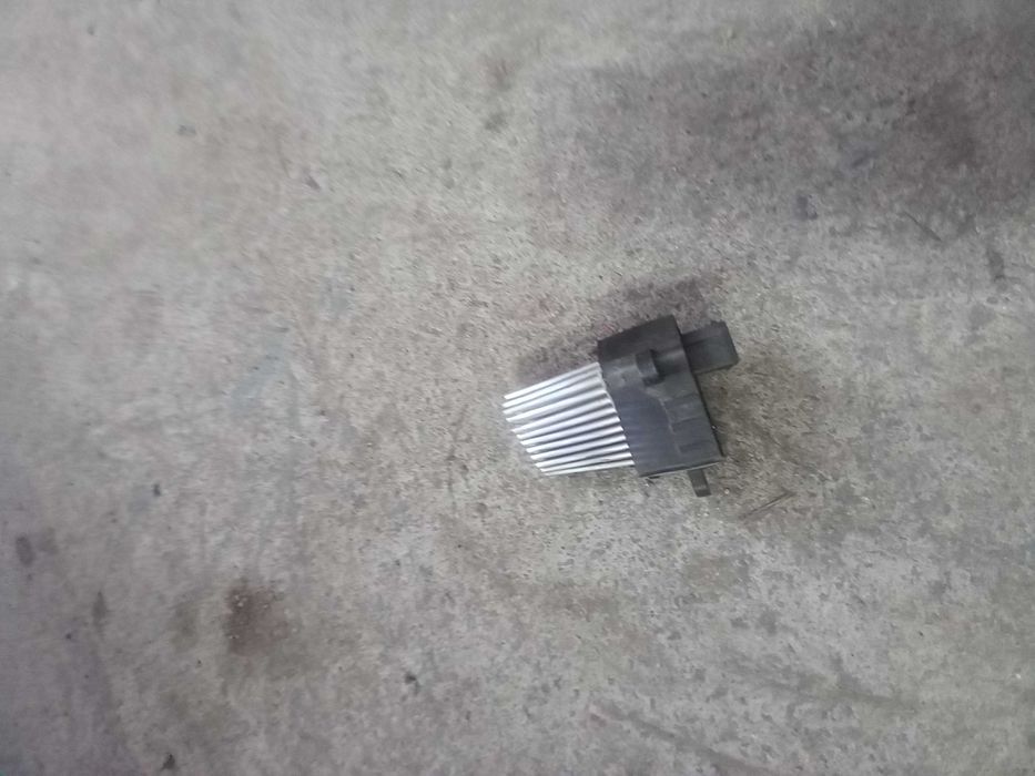 Части бмв е 39 520i