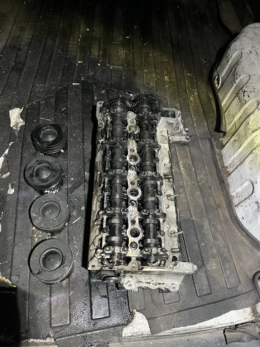 Глава мини кънтриман 2.0д 143 коня ( glava mini countryman 2.0d 143 )