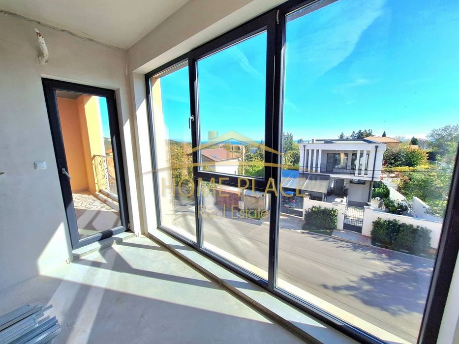 Продава се Двустаен апартамент в к.к. Св.Св. Константин и Елена - 71 кв.м за 1972 €/кв.м - Снимка #8