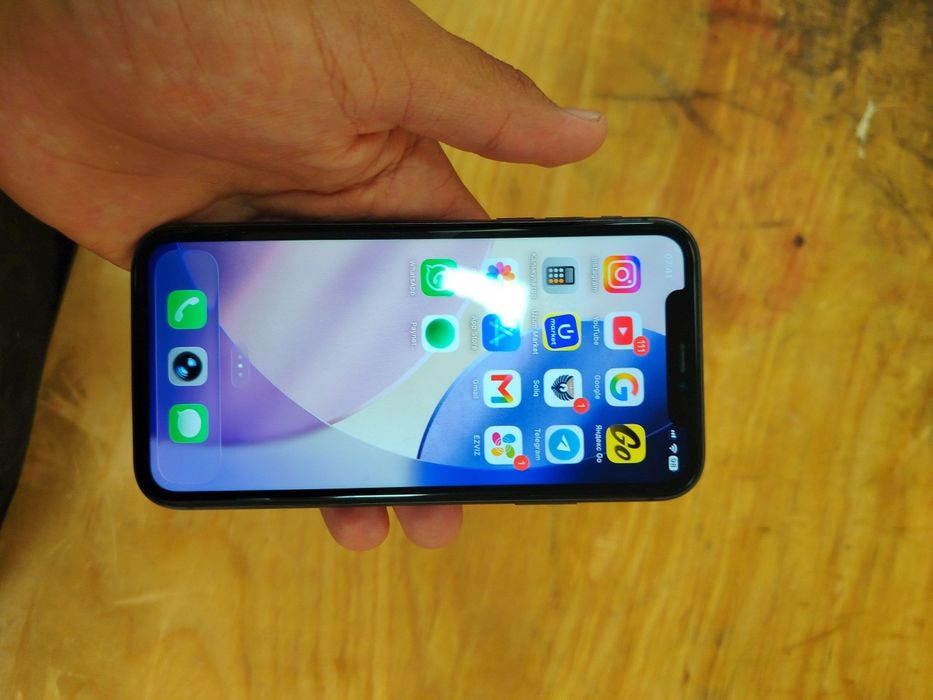 iPhone 11 128/100