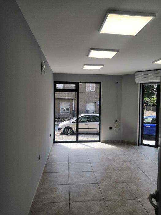 Дава се под наем Магазин в Благоевград, Идеален център - 40 кв.м за 290 € - Снимка #6