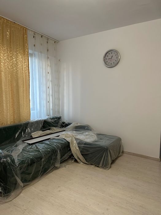 Închiriez apartament 2 cam, P-ta Victoriei, bloc din 2013