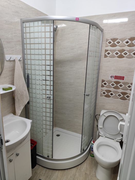 Inchiriez apartament 2 camere zona ultra centrala