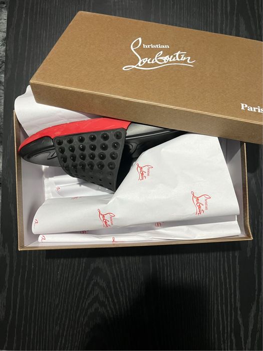 Papuci louboutin negri