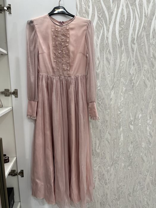 Платье розовое в пол органза