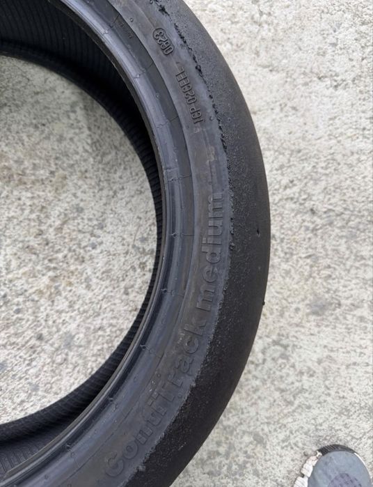 Сликове continental 200/55/17 120/70/17