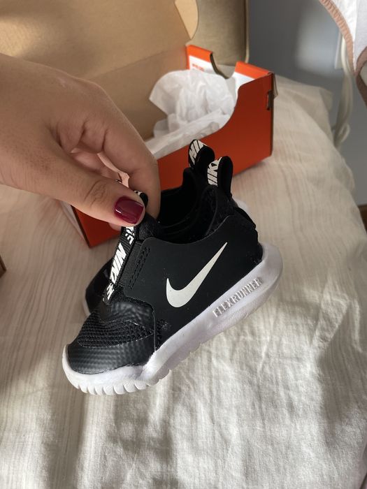 Бебешки маратонки Nike