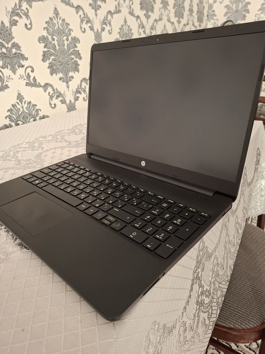 Продам ноутбук HP laptop 15s-fq5012ci