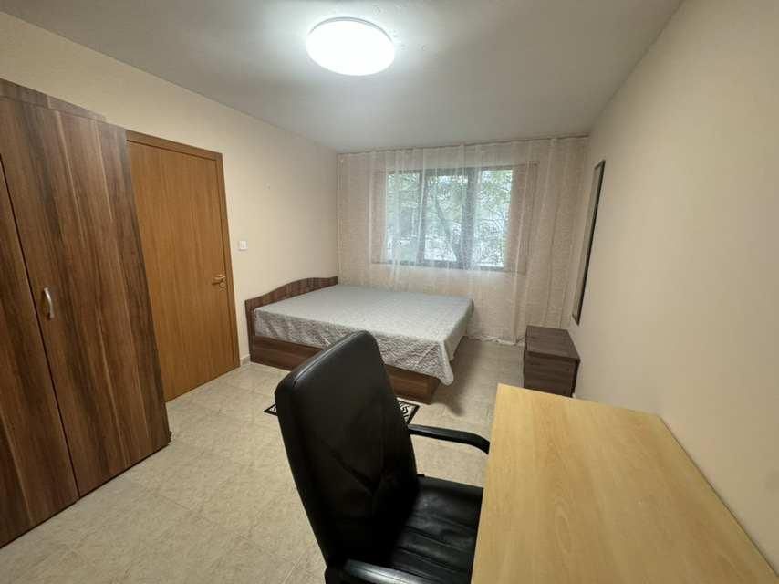 Двустаен апартамент, под наем, Център