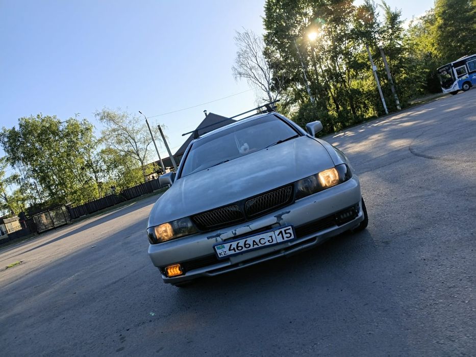 Продам Mitsubishi Diamante