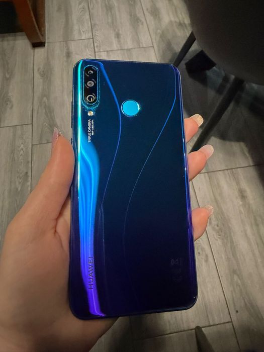 Vand Huawei p30 lite