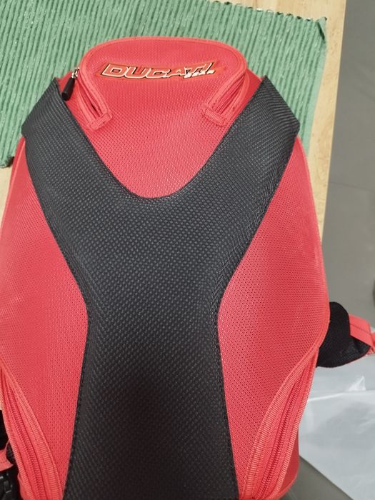 Раница Ducati нова