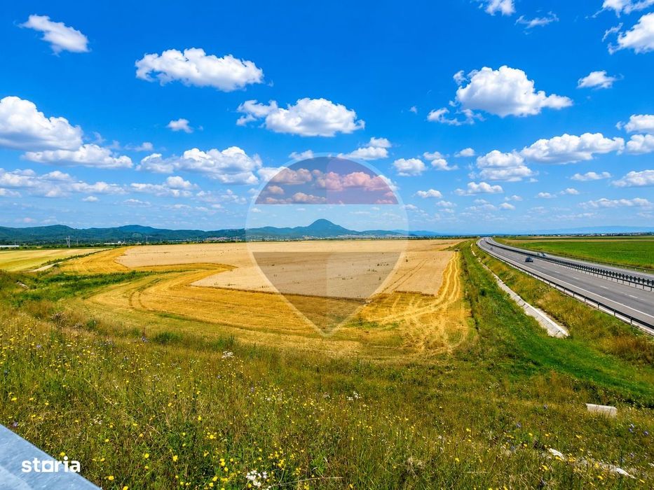Teren extravilan 17,000mp Rasnov langa Autostrada A3, zona industriala