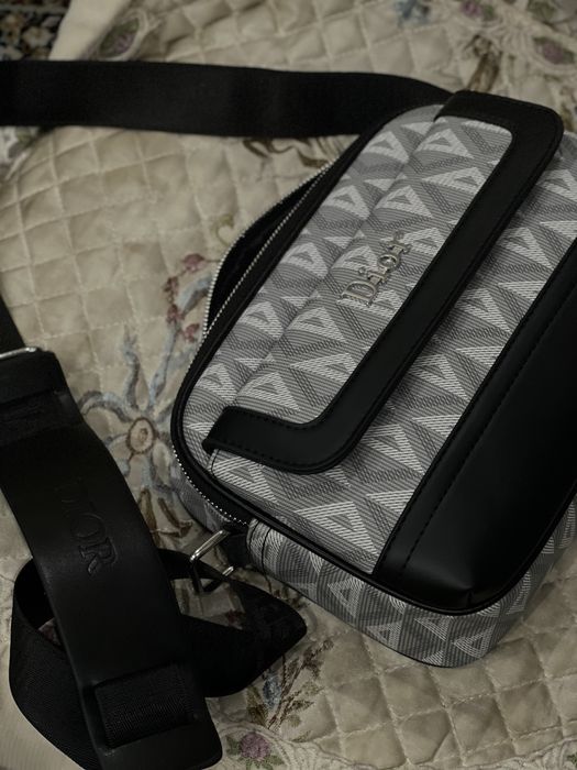 Барсетка dior люкс качества  срочно продается