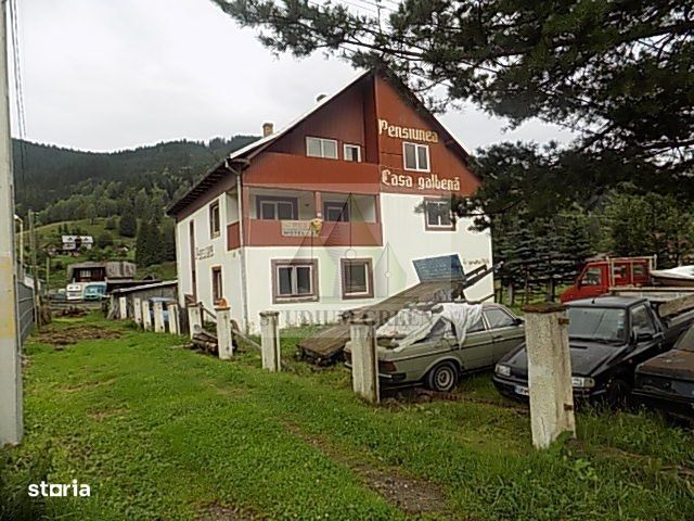 Proprietar vand casa/vila/pensiune in Vatra Dornei- direct la strada!