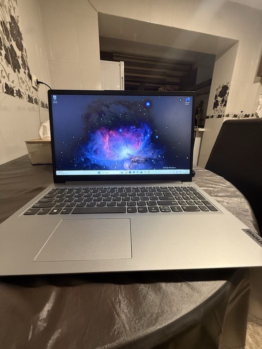 Laptop Lenovo IdeaPad 1