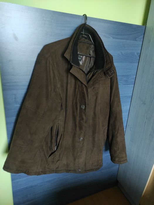 Geci, Haine, mărimi diferite, modele diferite, culori diferite