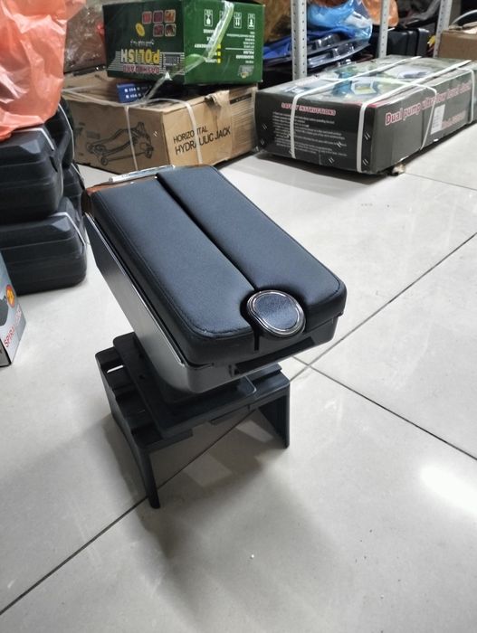 Подлокотник универсальный