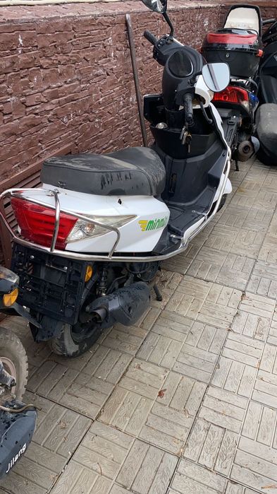 Продам скутер м8