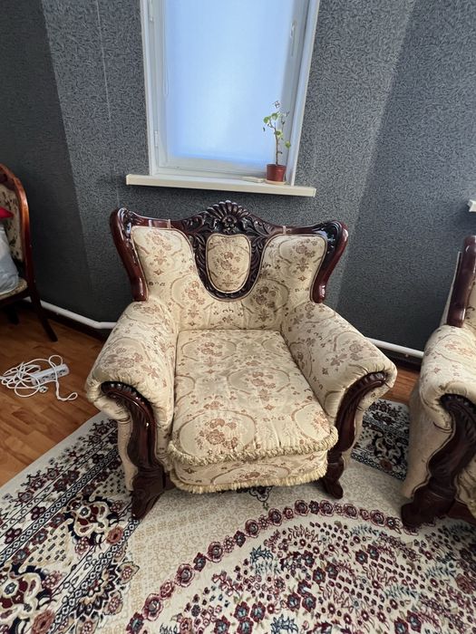 Диван с 2 креслами