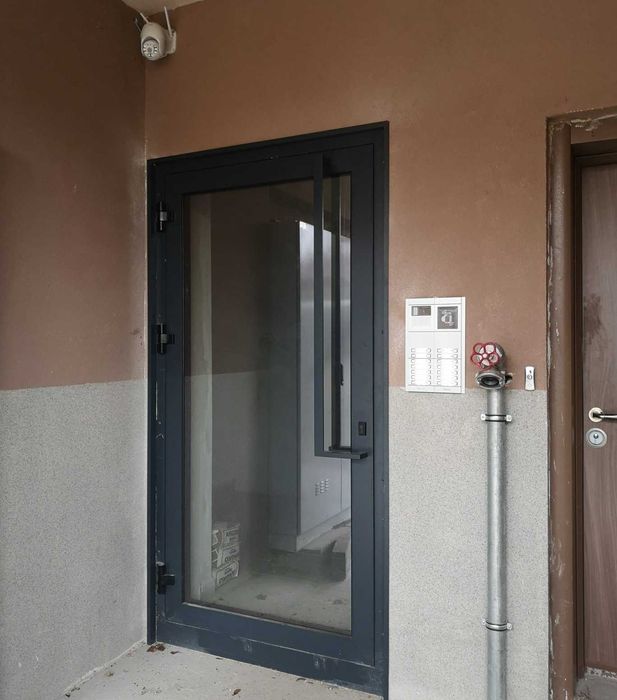 Продавам апартамент в Люлин 8