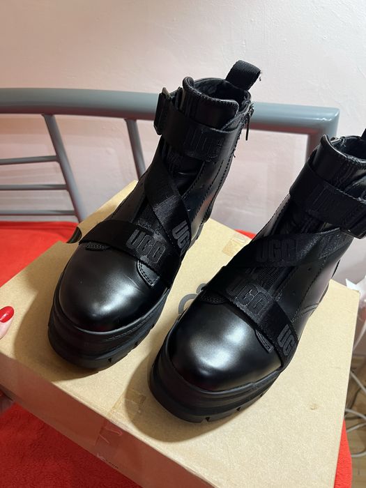 Vand botine UGG platforma piele naturala,nr.39