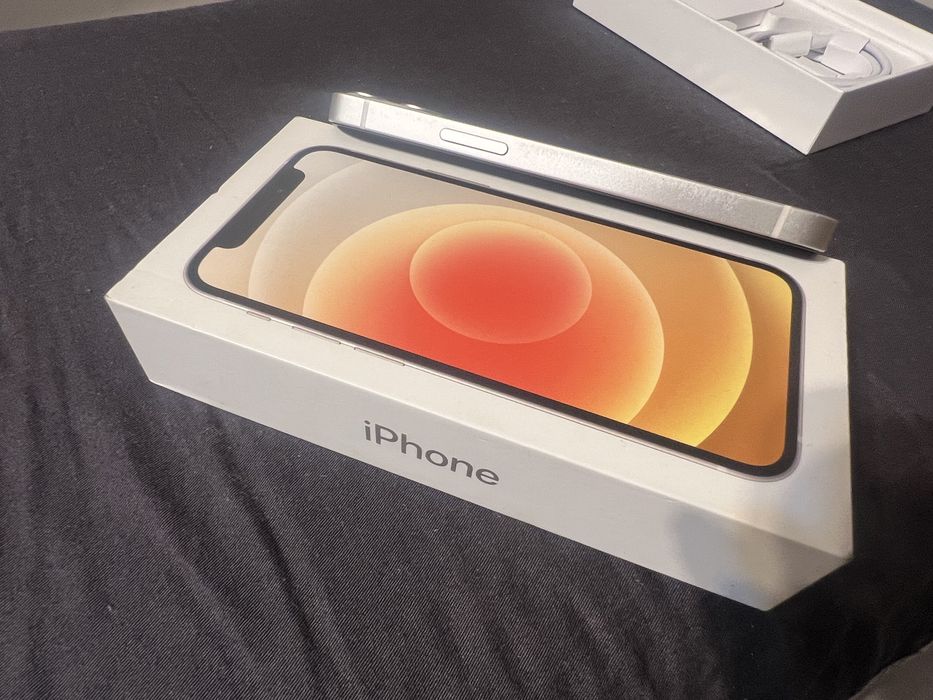 Iphone 12 mini 128 gb бял white 82% батерия