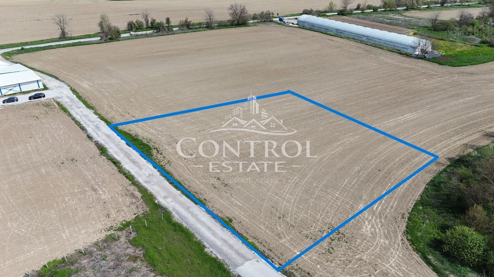 Парцел в Велико Търново, област-с.Шемшево площ 3008 цена 65000