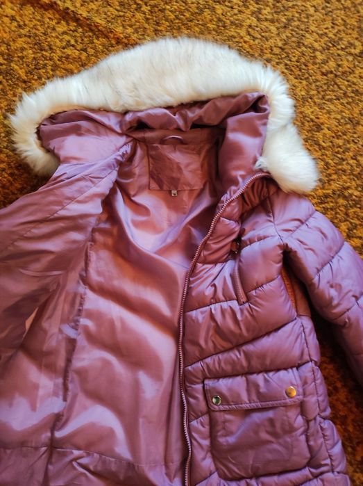 Зимно яке ,пепел от рози.
