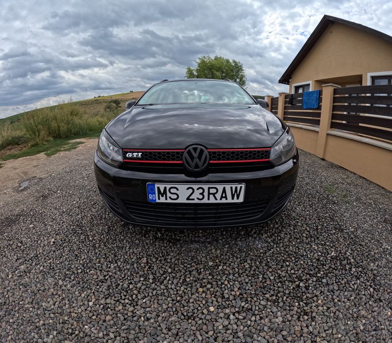 Volkswagen Golf 6 Break 1.6TDI 2010 - Look GTI/Trapta/Injectoare cu garantie/acte 360.000km