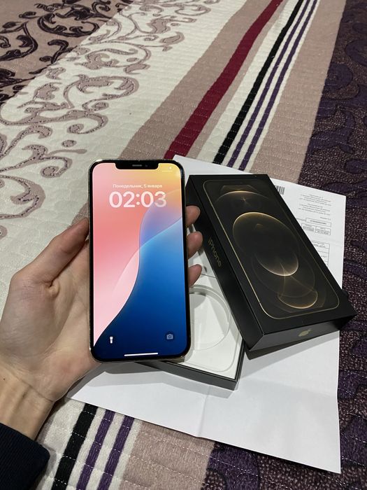 Продам Айфон 12Pro Max 128gb