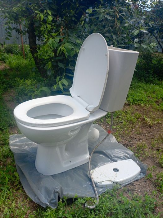 Продам унитаз б/у