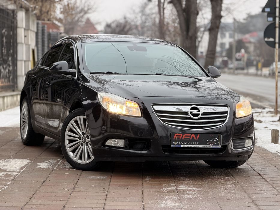 Opel Insignia 2.0-130CP Berlina