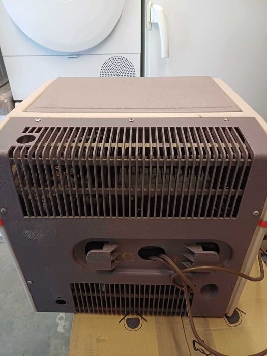 Портативен хладилник  Electrolux 12/24/240v + газ от +10° до -10°