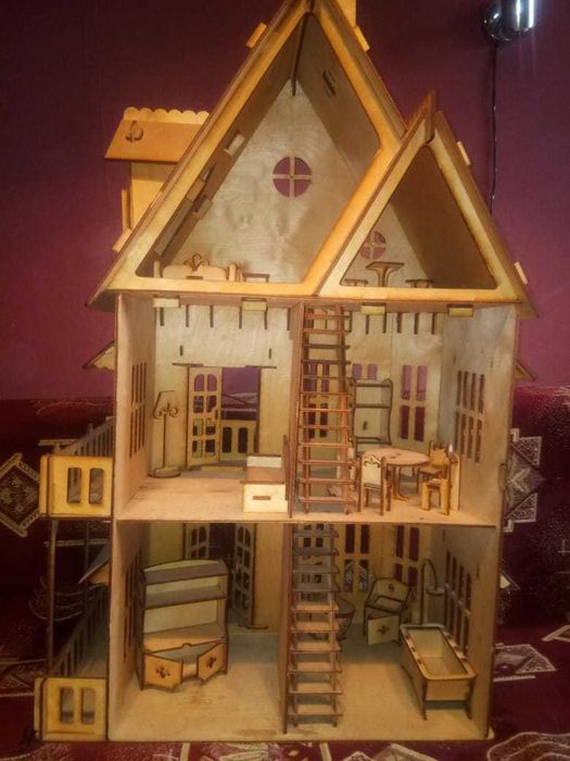 Кукольный домик из фанеры