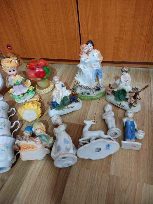 Set ceai bibelouri comuniste balerina