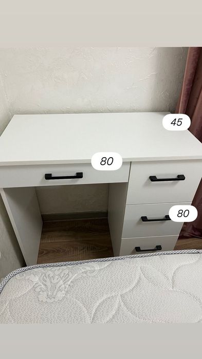 Мебель Кухня  маразиьник