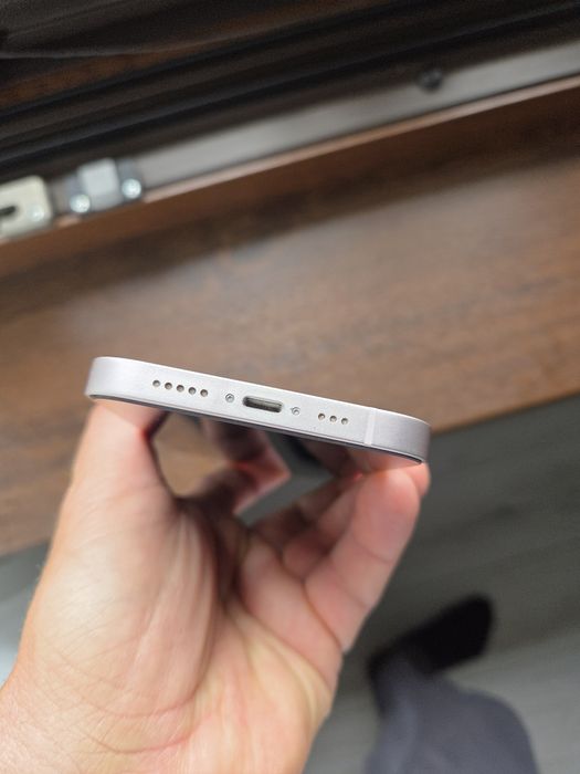 Iphone 13 roz + casti airpods 2